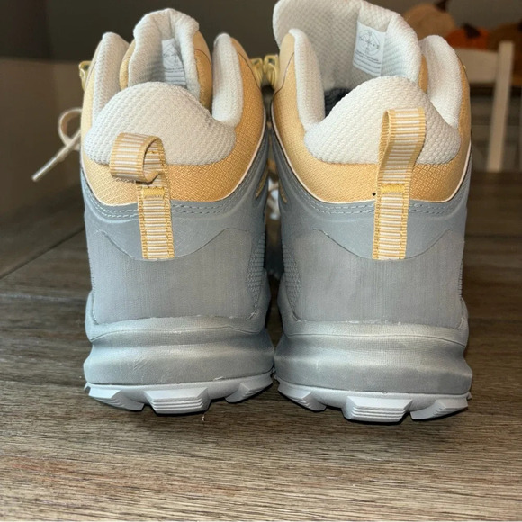 Oboz Boots NEW Women’s Sizes - Picture 5 of 13